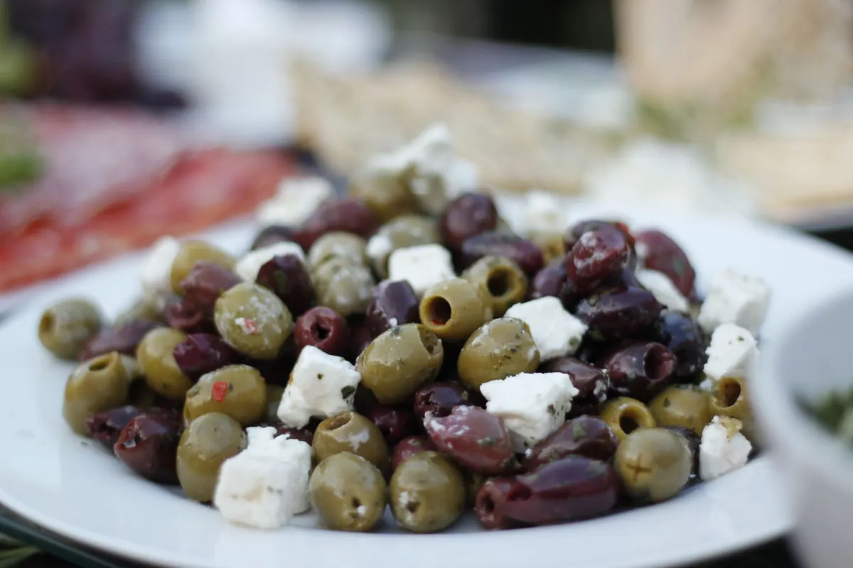 The Olive Oil Taste Test Checklist: Judge Freshness at Home